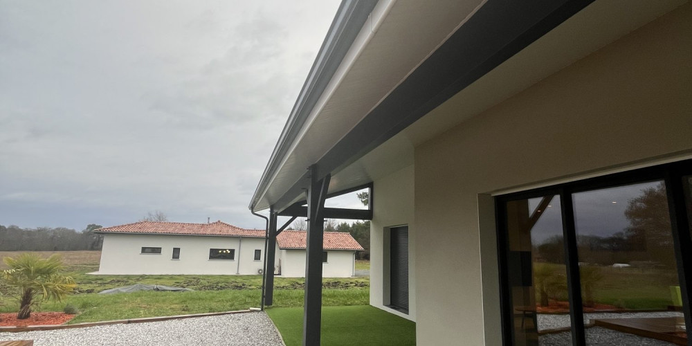 maison à ARENGOSSE (40110)