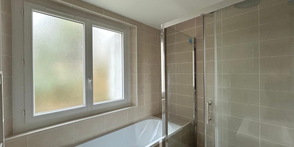 appartement à AIRE SUR L ADOUR (40800)