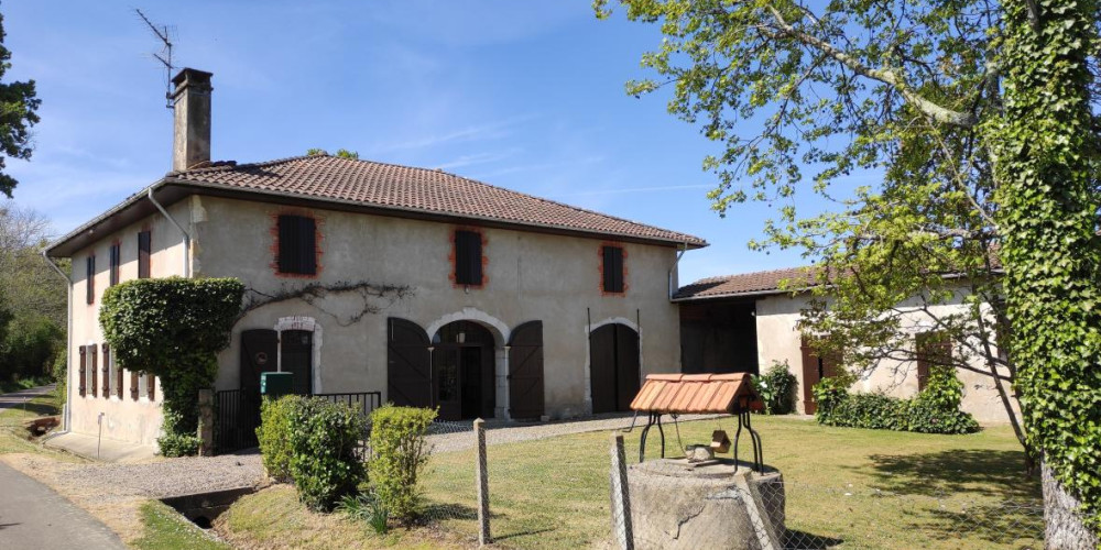 maison à POMAREZ (40360)