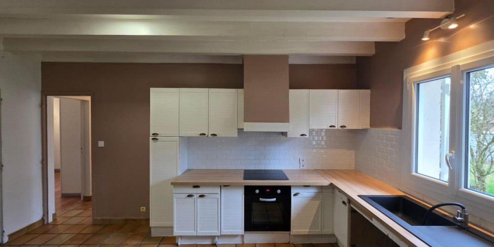 maison à LAGLORIEUSE (40090)