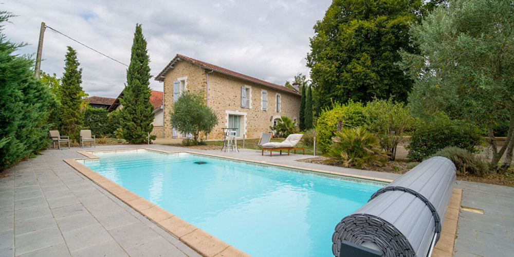 maison à UCHACQ ET PARENTIS (40090)