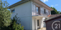 maison à ST PIERRE DU MONT (40280)