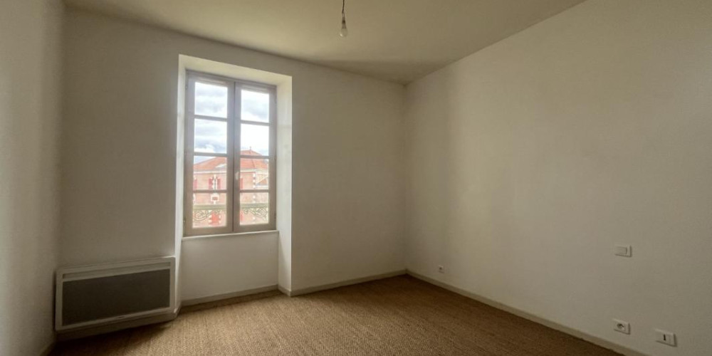 appartement à GAREIN (40420)