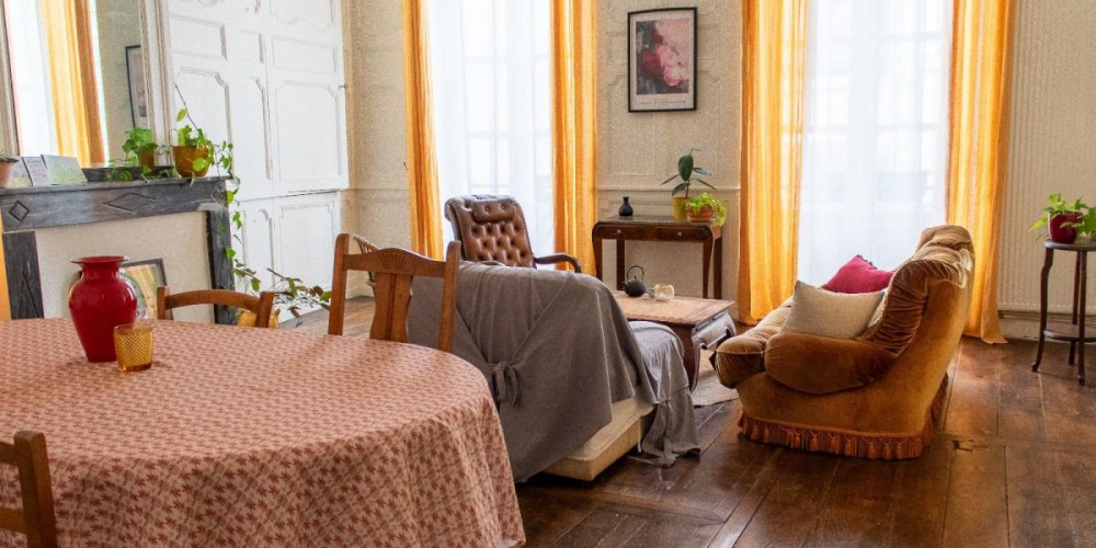 appartement à ST SEVER (40500)