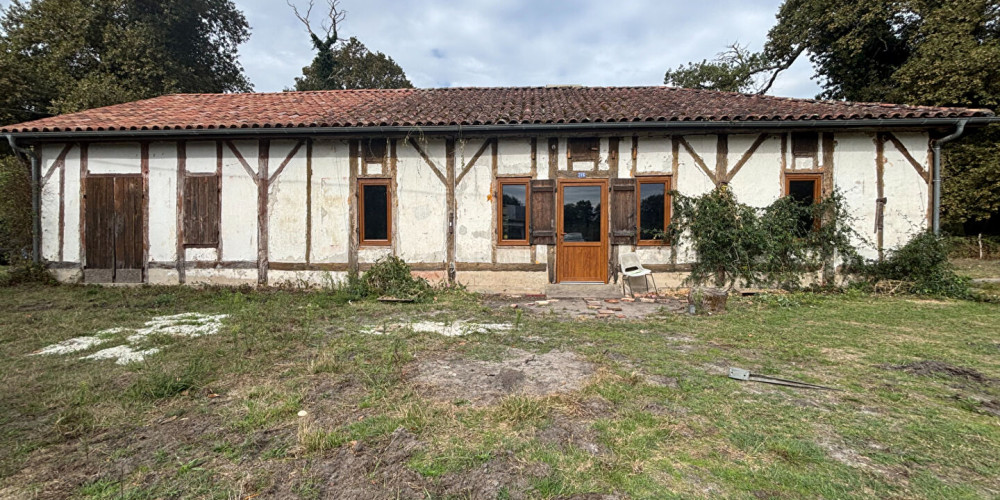 maison à SABRES (40630)