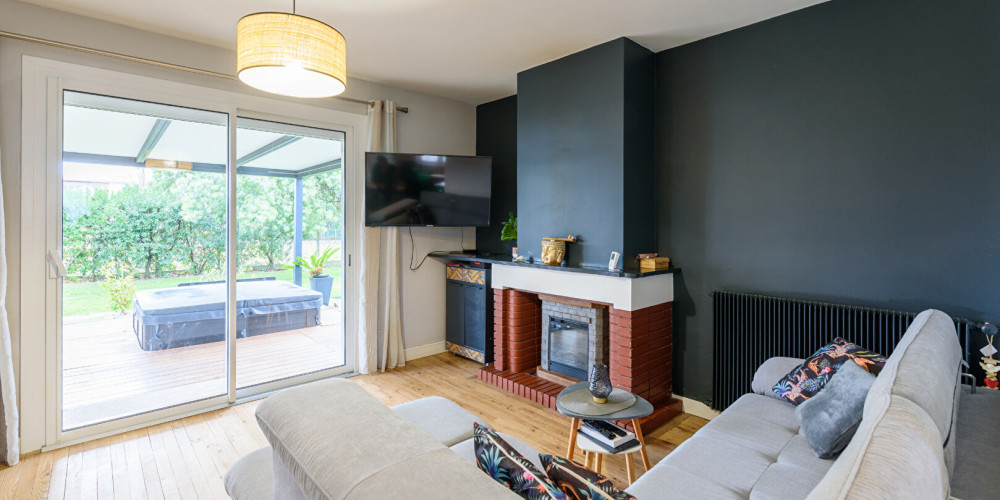 maison à MONT DE MARSAN (40000)