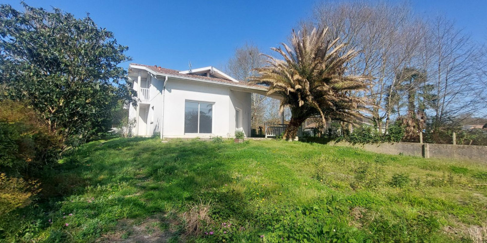 maison à PEY (40300)