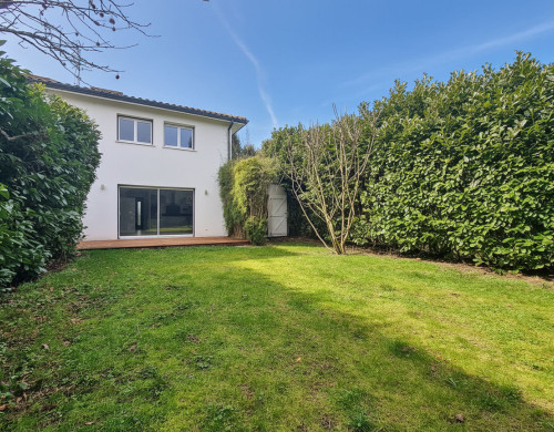 maison  BENESSE MAREMNE