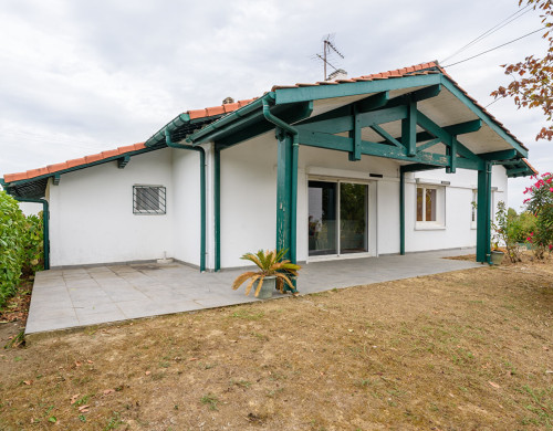 maison  HAGETMAU