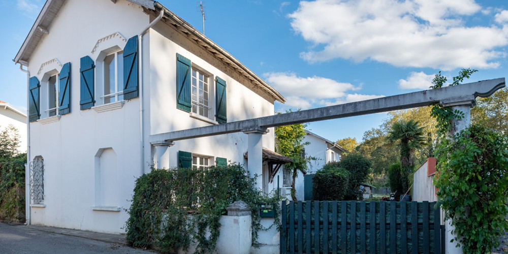 maison à AMOU (40330)