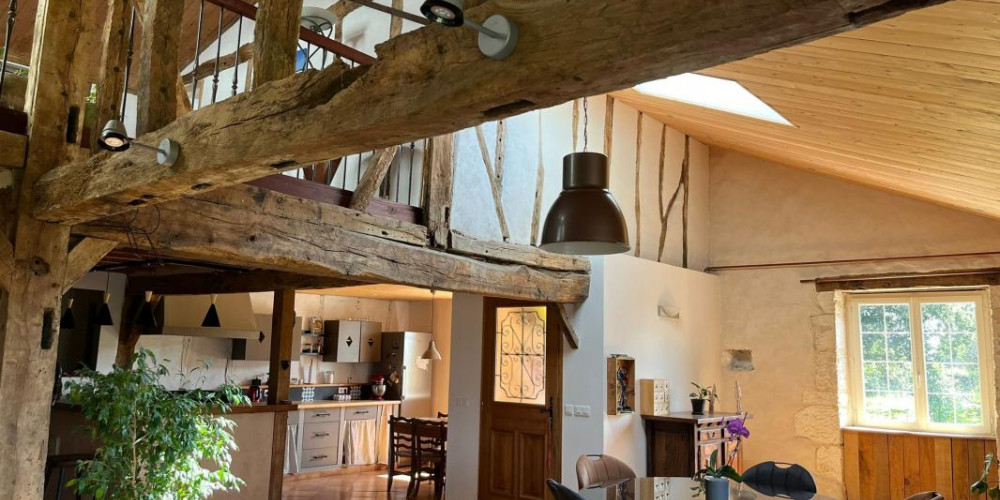 maison à ST SEVER (40500)