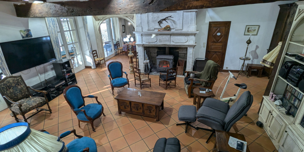 maison à ST SEVER (40500)