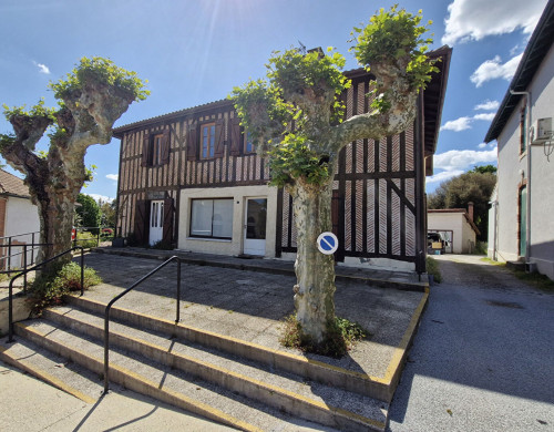 maison  LEON