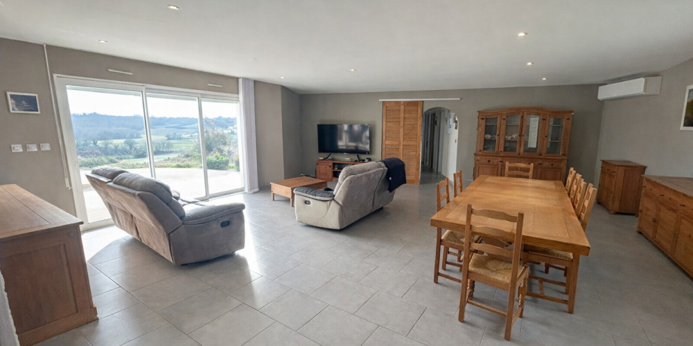 maison à MONT DE MARSAN (40000)