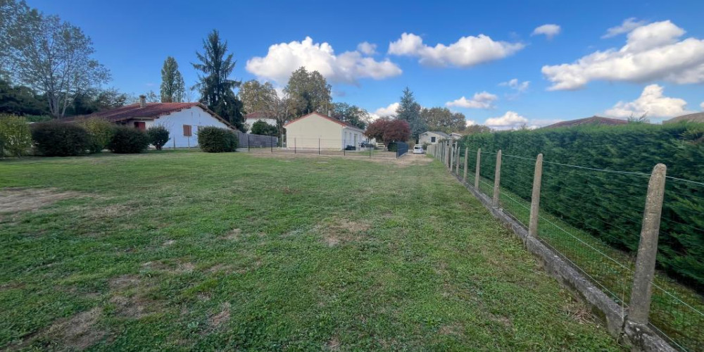 terrain à DAX (40100)