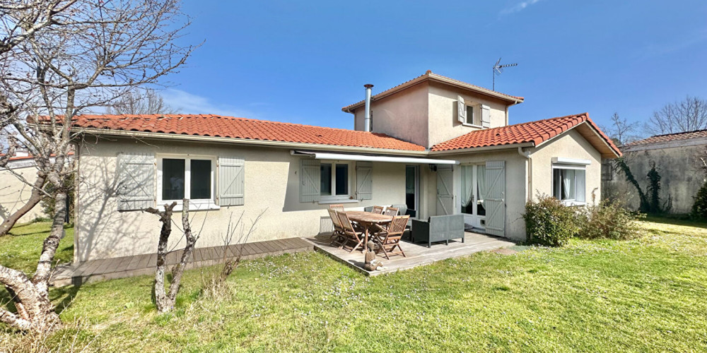 maison à MONT DE MARSAN (40000)