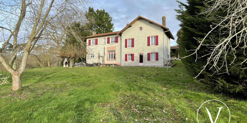 appartement à MONTSOUE (40500)