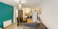 appartement à ST PIERRE DU MONT (40280)