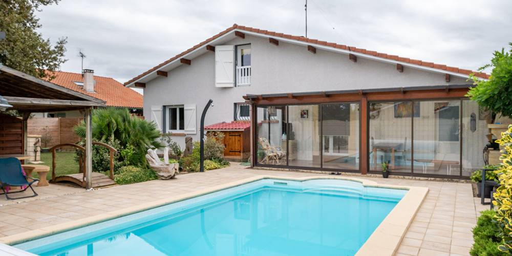 maison à MONT DE MARSAN (40000)