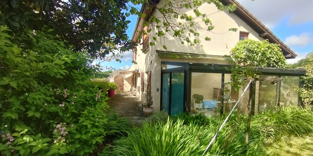 maison à LACAJUNTE (40320)