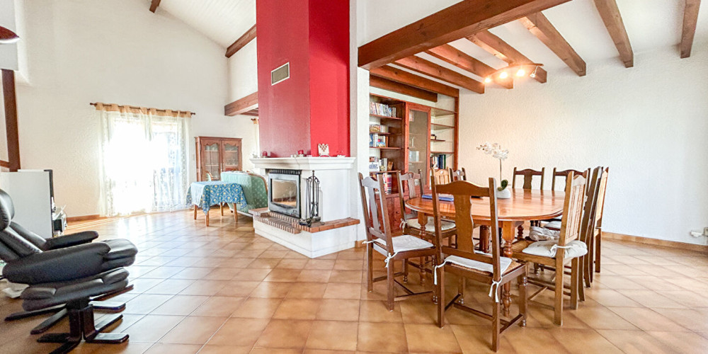 maison à MONT DE MARSAN (40000)