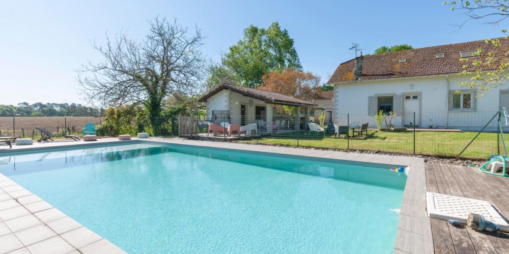 maison à ST PERDON (40090)