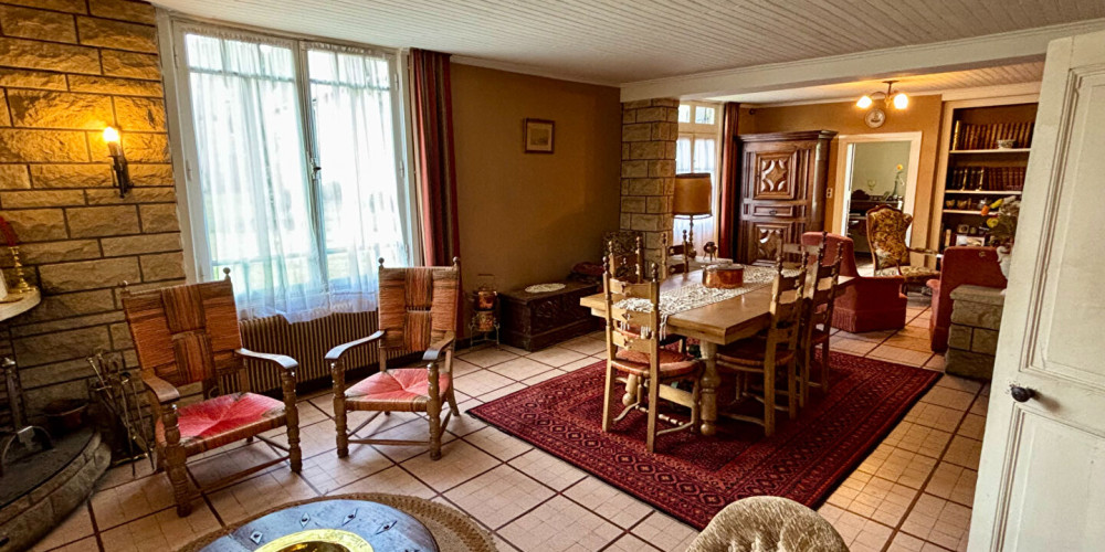 maison à SABRES (40630)