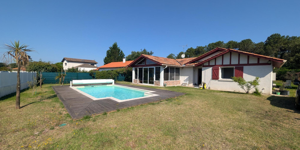maison à TARNOS (40220)
