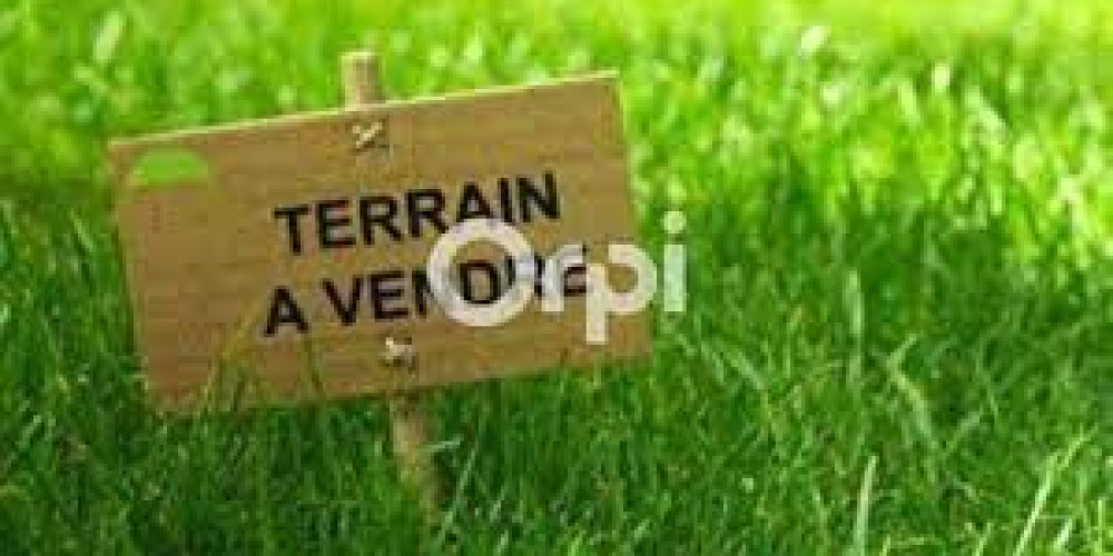 terrain à ROQUEFORT (40120)