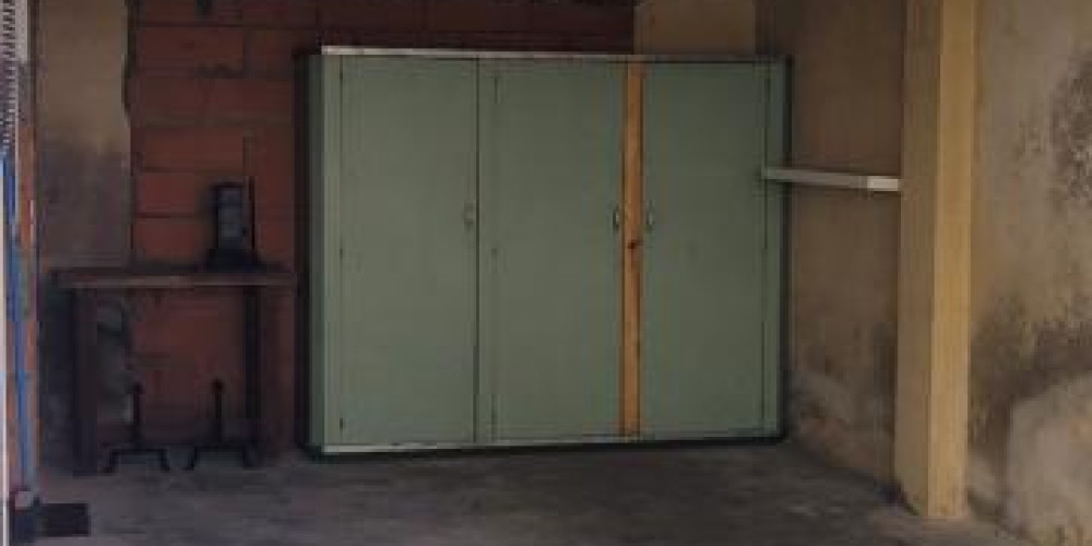 parking à AIRE SUR L ADOUR (40800)