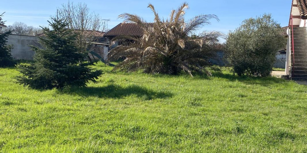 maison à HINX (40180)