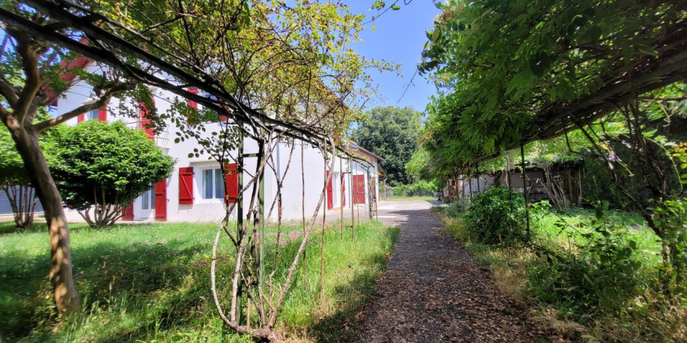 maison à RIVIERE SAAS ET GOURBY (40180)