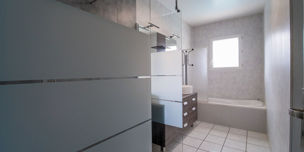 maison à YCHOUX (40160)