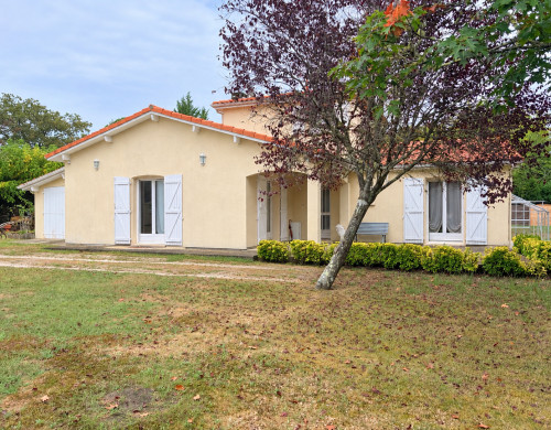 maison  BROCAS