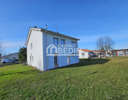 maison  LABOUHEYRE