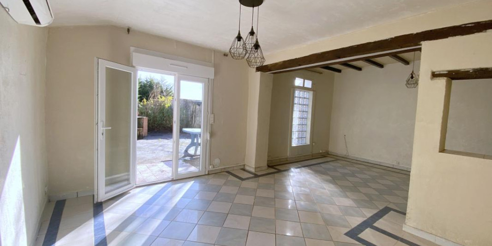 maison à POMAREZ (40360)