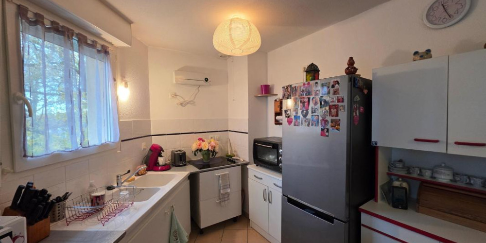 appartement à ST PIERRE DU MONT (40280)