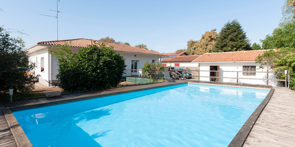 maison à DAX (40100)