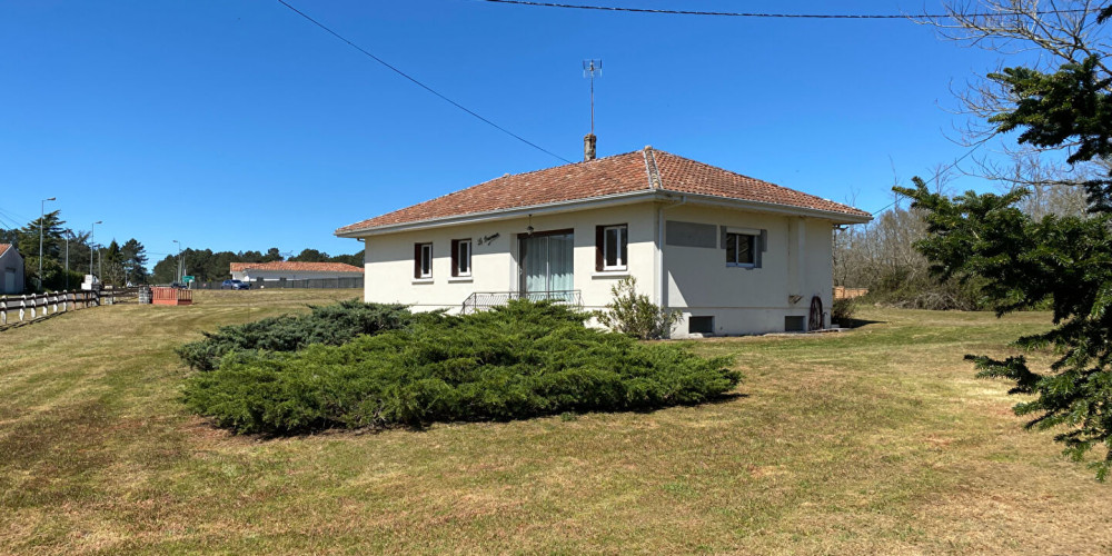 maison à BEGAAR (40400)