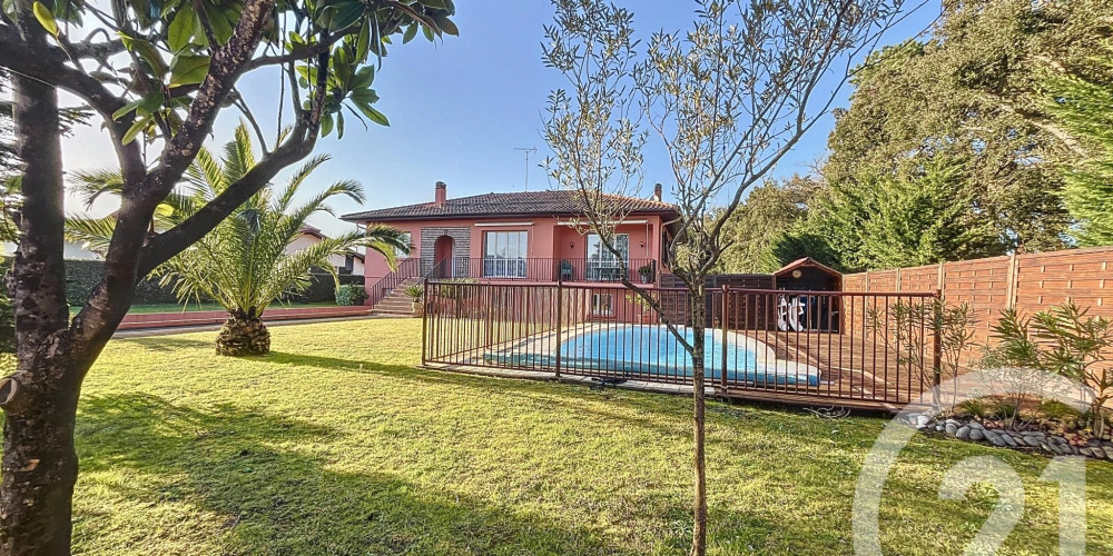 maison à TARNOS (40220)