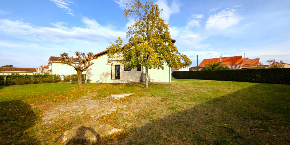 maison à MONT DE MARSAN (40000)