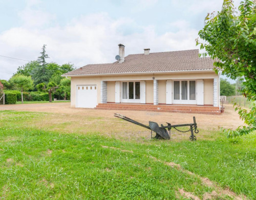 maison  ST SEVER