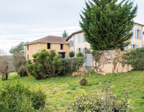 maison  AMOU