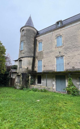 Maison  ROQUEFORT