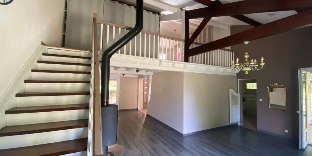 maison à POMAREZ (40360)