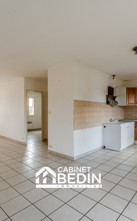 Appartement  PARENTIS EN BORN