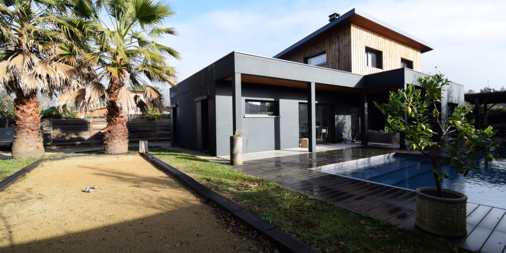 maison à ANGRESSE (40150)