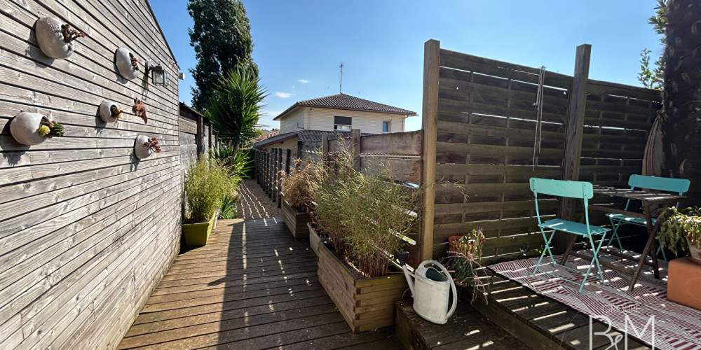 appartement à TOSSE (40230)