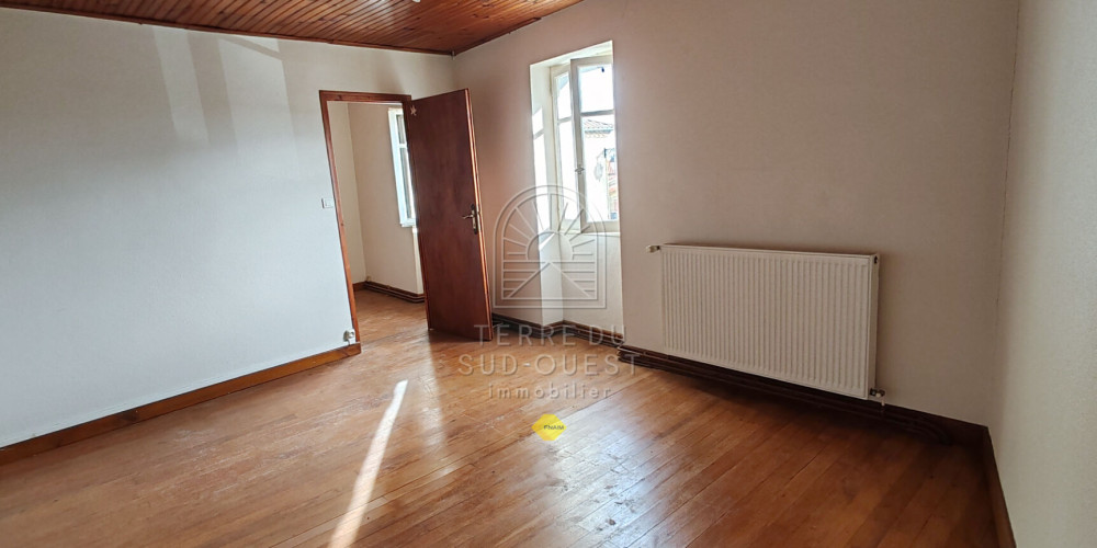 maison à URGONS (40320)