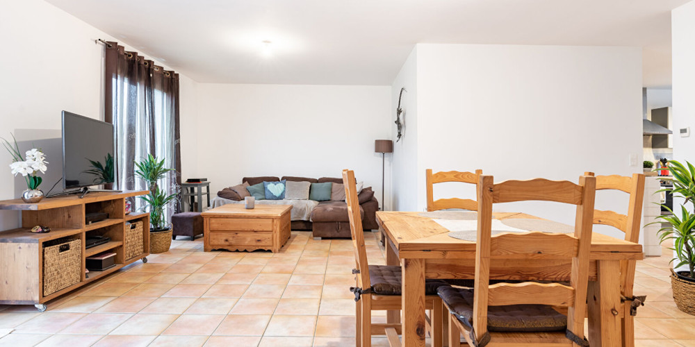maison à ST SEVER (40500)